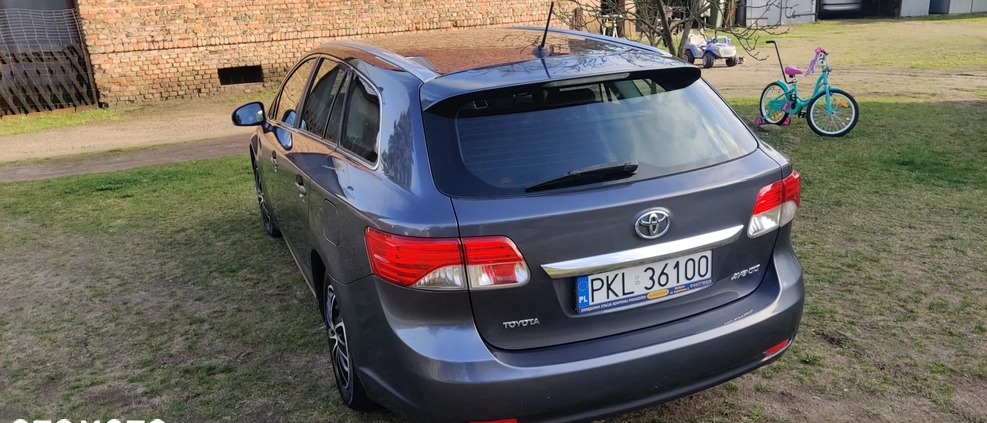 Toyota Avensis cena 33500 przebieg: 207674, rok produkcji 2012 z Koło małe 497